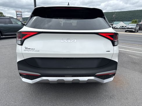 Certified 2023 Kia Sportage LX AWD/4WD image 5