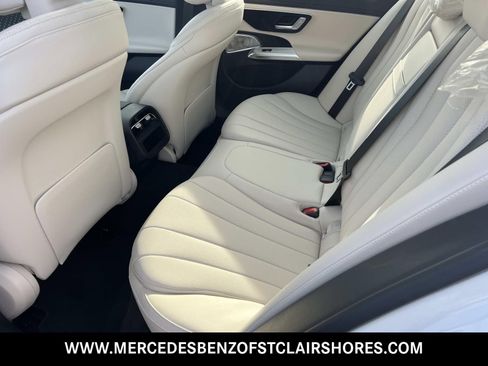 New 2026 Mercedes-Benz E 350 4MATIC Sedan image 15