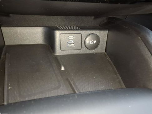 Used 2022 Ford Escape Titanium w/ Titanium Elite Package image 19