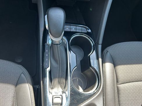 Used 2025 Buick Encore GX Preferred FWD image 36