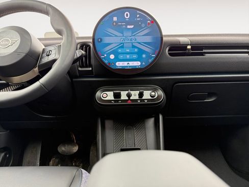 Used 2025 MINI Cooper S FWD image 13