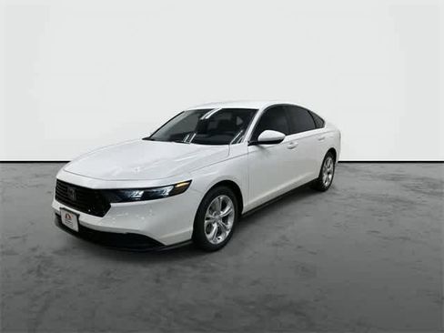 New 2025 Honda Accord LX image 7