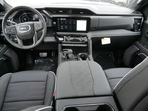 New 2026 GMC Sierra 1500 AT4X w/ LPO, Black Badging Package AWD/4WD image 6