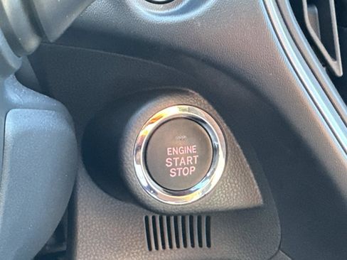 Used 2025 Subaru Impreza 2.0i Sport image 29