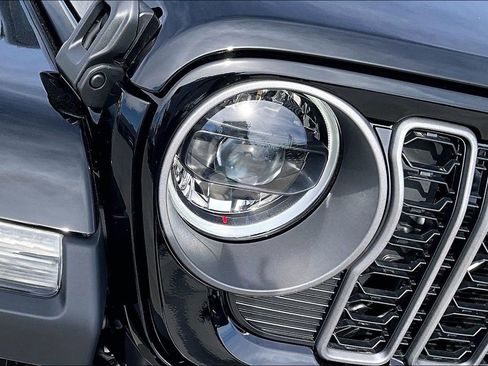 New 2026 Jeep Gladiator Sport image 22