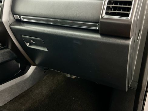 Used 2020 Ford Expedition Limited w/ Texas Edition Package AWD/4WD image 35