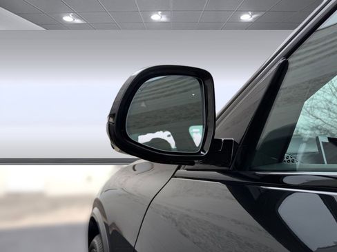 New 2026 BMW X5 sDrive40i w/ M Sport Package image 21