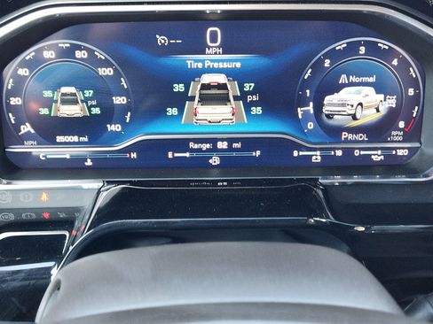 Certified 2023 Chevrolet Silverado 1500 LT w/ Z71 Off-Road Package image 16