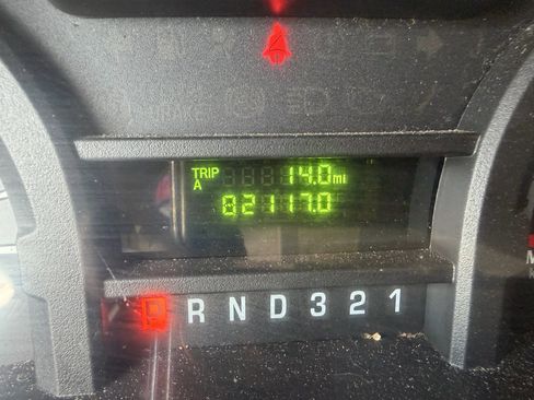 Used 2015 Ford E-350 and Econoline 350 Super Duty image 17