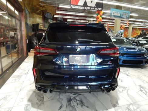 Used 2021 BMW X5 M image 6