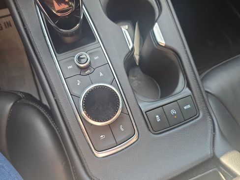 Used 2022 Cadillac XT4 Premium Luxury w/ Cold Weather Package image 29