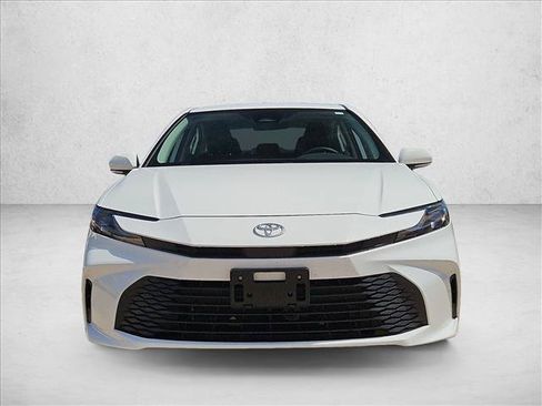 Used 2025 Toyota Camry LE FWD image 2