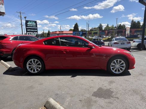 Used 2011 INFINITI G37 x Coupe w/ Premium Pkg AWD/4WD image 8
