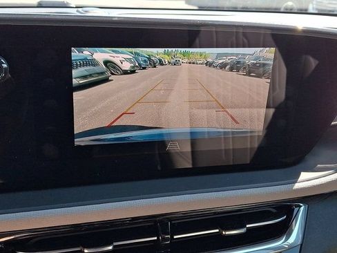 Used 2026 Buick Envista Avenir FWD image 22