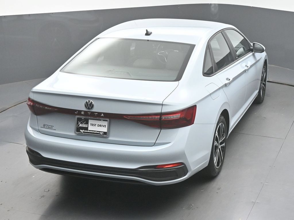 Used 2026 Volkswagen Jetta Sport FWD image 44