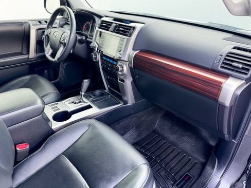 Used 2020 Toyota 4Runner Limited RWD image 33