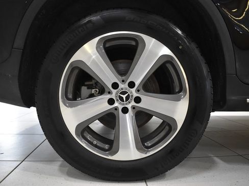 Used 2022 Mercedes-Benz GLC 300 4MATIC Coupe image 12