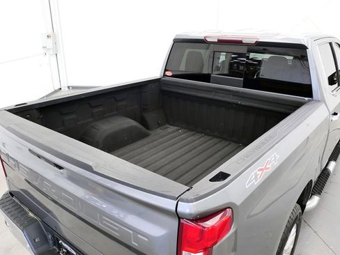 Used 2019 Chevrolet Silverado 1500 LTZ w/ LTZ Premium Package image 37