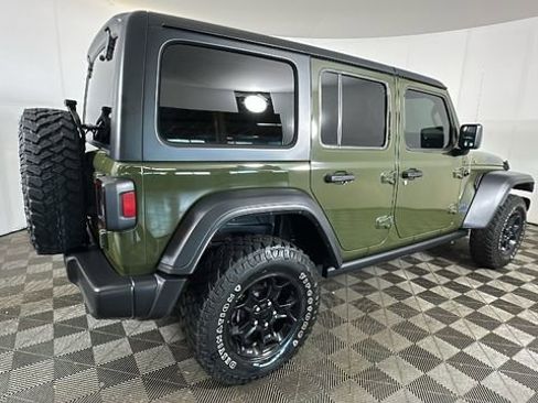 Used 2023 Jeep Wrangler Unlimited w/ Cold Weather Group AWD/4WD image 3