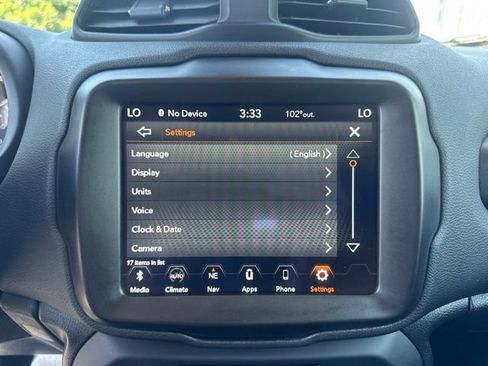 Used 2023 Jeep Renegade Trailhawk AWD/4WD image 24