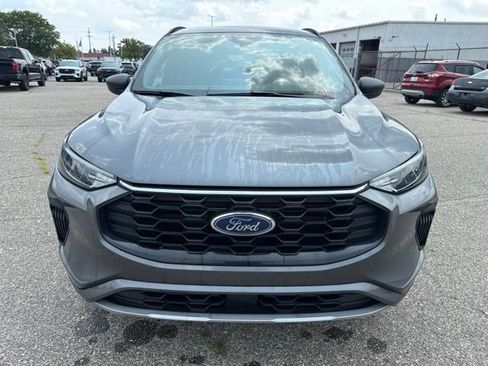 Used 2024 Ford Escape ST-Line w/ Tech Pack #1 AWD/4WD image 6