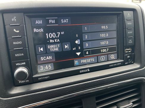 Used 2019 Dodge Grand Caravan SE w/ UConnect Hands-Free Group FWD image 21