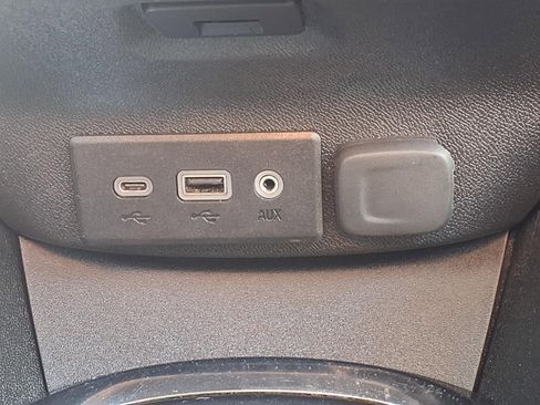 Used 2024 Chevrolet Malibu LT image 10