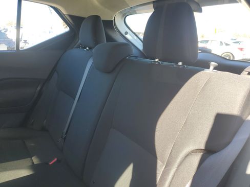 Used 2024 Nissan Kicks S image 10