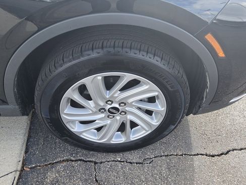 Certified 2023 Lincoln Corsair AWD image 32