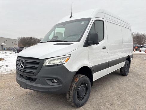 New 2026 Mercedes-Benz Sprinter 2500 image 2