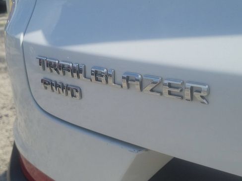 Used 2021 Chevrolet TrailBlazer LT AWD/4WD image 7