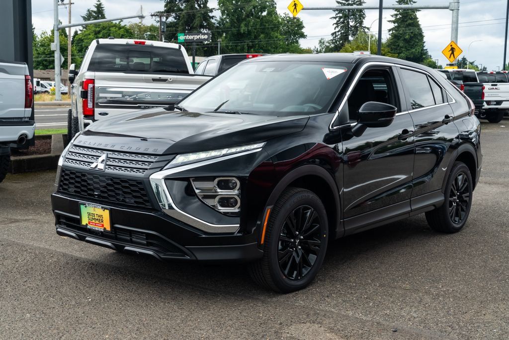 New 2026 Mitsubishi Eclipse Cross LE AWD/4WD image 3