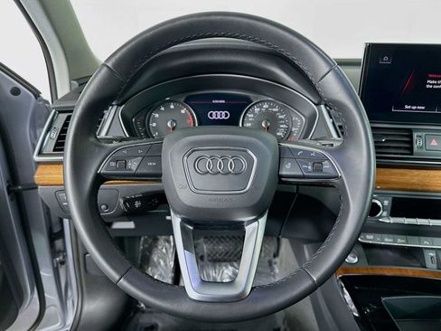 Certified 2023 Audi Q5 2.0T Premium w/ Convenience Package AWD/4WD image 11