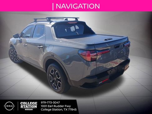 Used 2024 Hyundai Santa Cruz SEL w/ Activity Package image 4