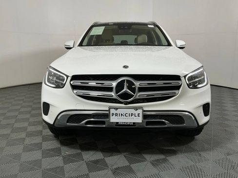 Used 2022 Mercedes-Benz GLC 300 image 3