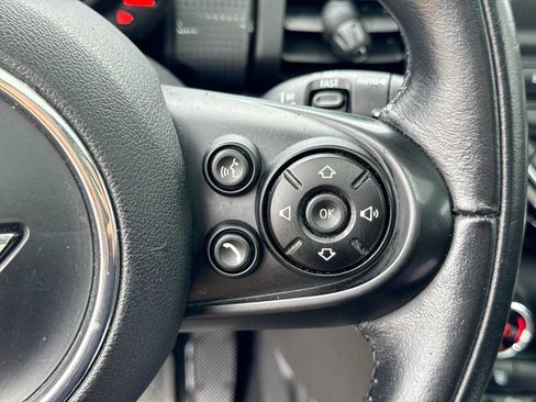 Used 2015 MINI Cooper 4-Door Hardtop FWD image 23
