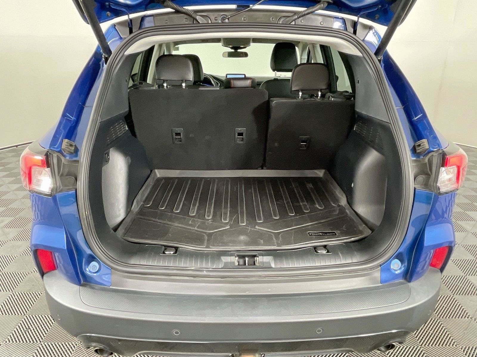 Used 2022 Ford Escape SEL w/ SEL Stealth AWD Package image 28