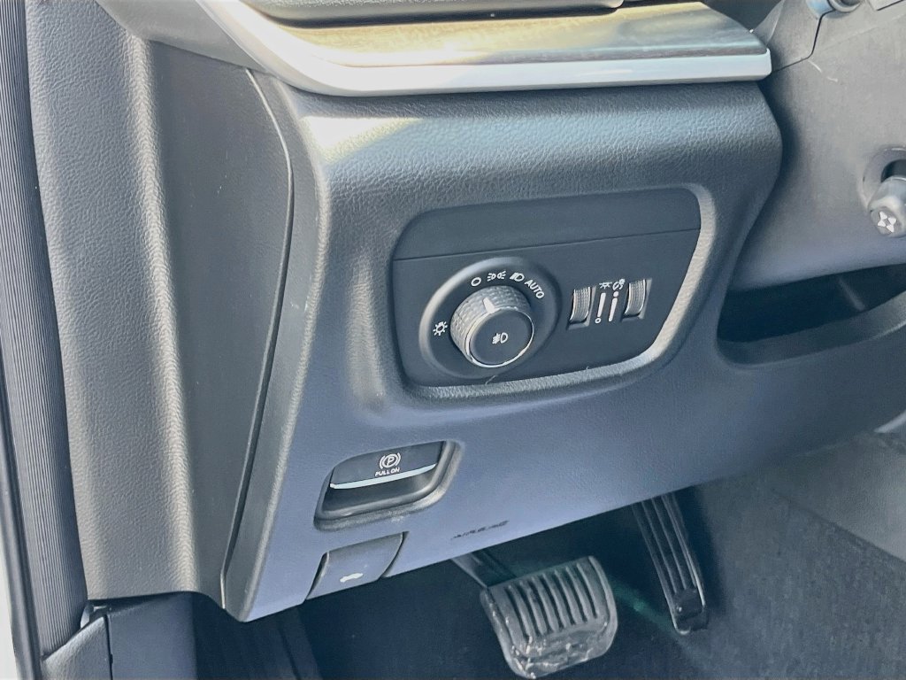 New 2026 Jeep Grand Cherokee Limited AWD/4WD image 10