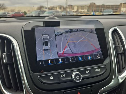 Used 2020 Chevrolet Equinox Premier image 29