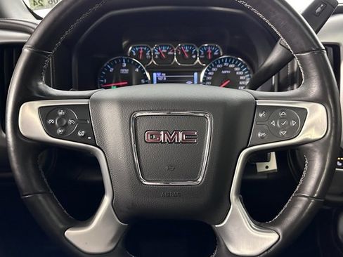 Used 2017 GMC Sierra 1500 SLT w/ SLT Preferred Package image 18