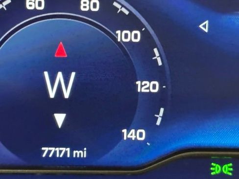 Used 2024 Chevrolet Silverado 1500 LT w/ Z71 Off-Road Package image 26