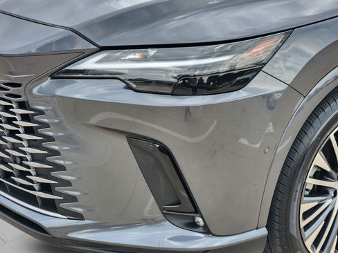 Used 2025 Lexus RX 350 Premium Plus w/ Convenience Package FWD image 35
