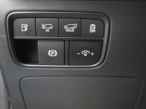 New 2026 Hyundai Ioniq 9 SEL image 21