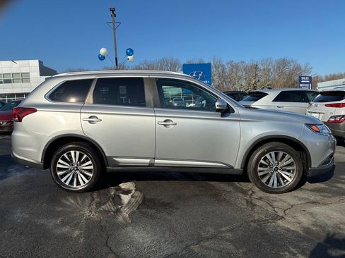 Used 2020 Mitsubishi Outlander SEL image 8