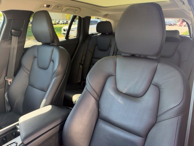Used 2021 Volvo V60 T5 Cross Country w/ Climate Package AWD/4WD image 19