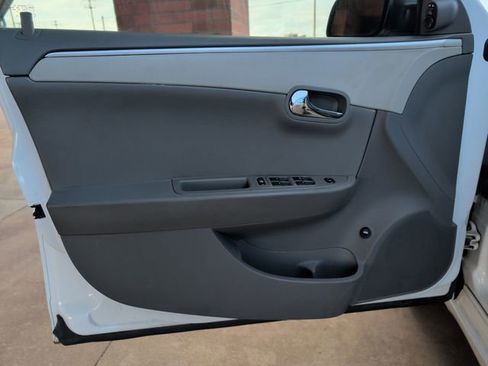 Used 2008 Chevrolet Malibu LS image 12