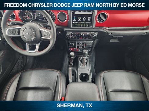 Used 2023 Jeep Gladiator Rubicon w/ Cold Weather Group AWD/4WD image 18