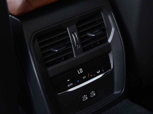 New 2026 BMW M3 w/ Executive Package image 27