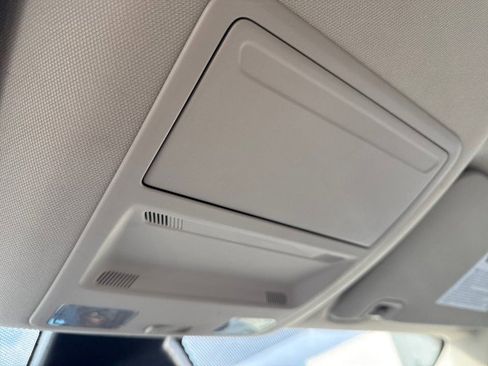 Used 2019 Ford Ranger Lariat w/ Equipment Group 501A Mid image 21