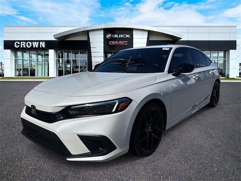 Used 2022 Honda Civic Sport image 1